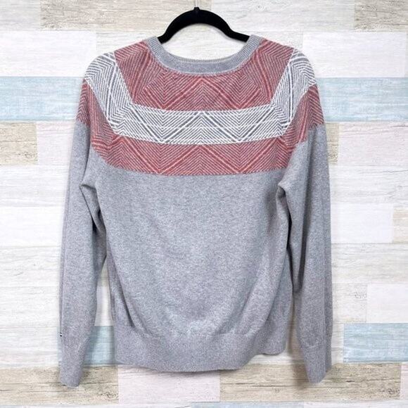 Tommy Hilfiger Linen Blend Chevron Sweater Gray Red Casual Mens Medium - Picture 4 of 6